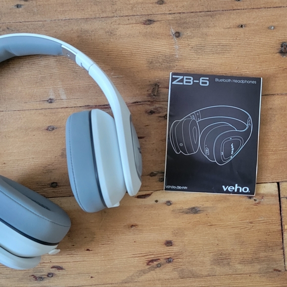 Brand new Veho ZB-6 wireless headphones - Picture 2 of 2